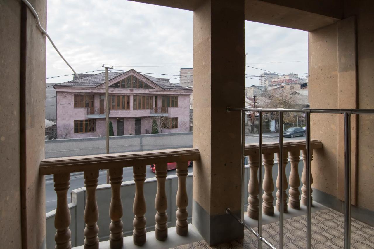 Afa Hotel & Guest House Yerevan Exterior foto