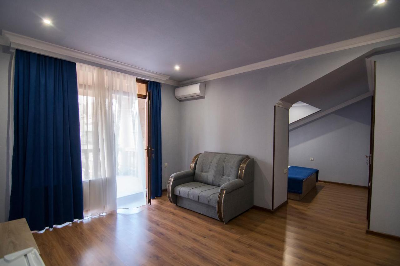 Afa Hotel & Guest House Yerevan Exterior foto