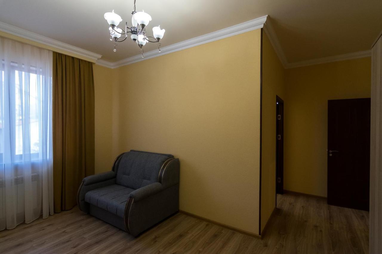 Afa Hotel & Guest House Yerevan Exterior foto