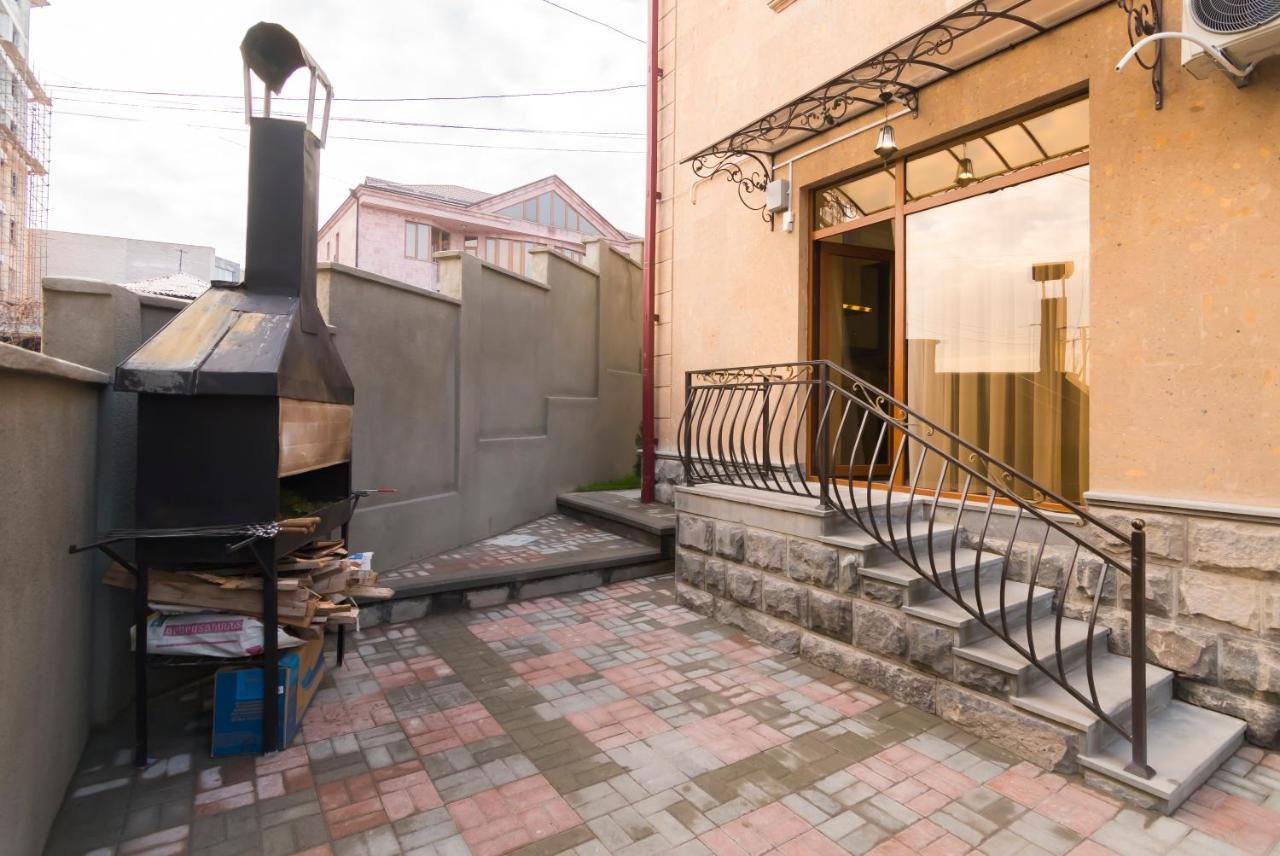 Afa Hotel & Guest House Yerevan Exterior foto